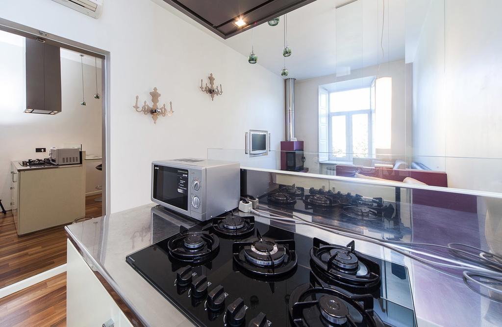 Appartement Goodrest On Deribasovska 19 à Odessa Extérieur photo